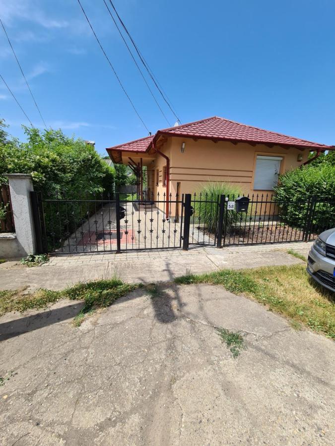 Zseki apartman Hajdúszoboszló Dış mekan fotoğraf